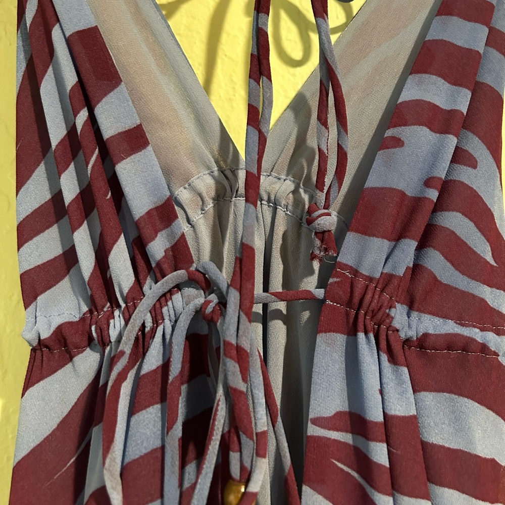 Beautiful Coverup Dress NWOT - Picture 7 of 12